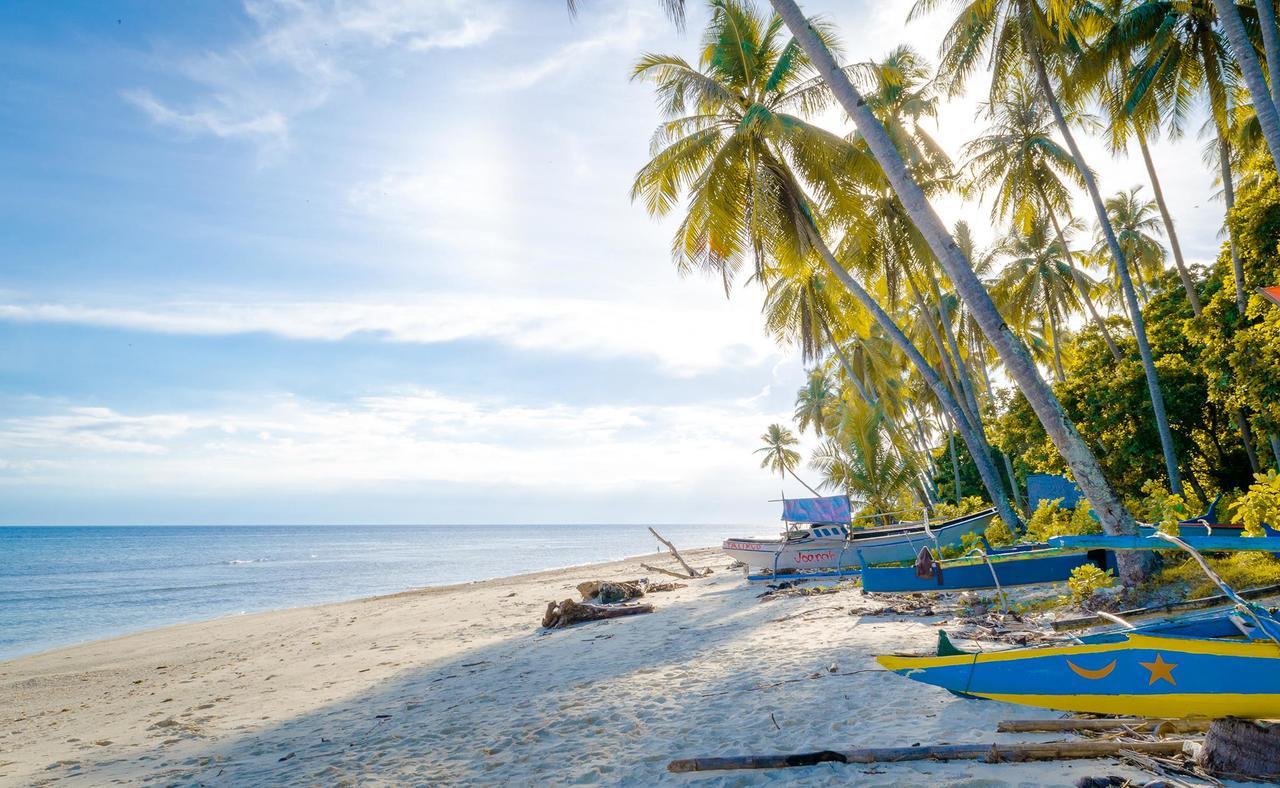 La Isla Bonita Talikud Island Beach Resort 사말 외부 사진