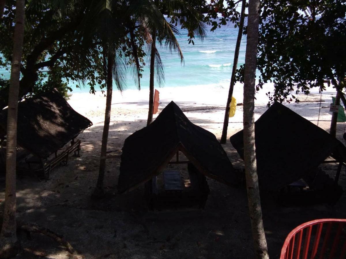 La Isla Bonita Talikud Island Beach Resort 사말 외부 사진