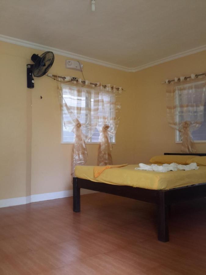 La Isla Bonita Talikud Island Beach Resort 사말 외부 사진